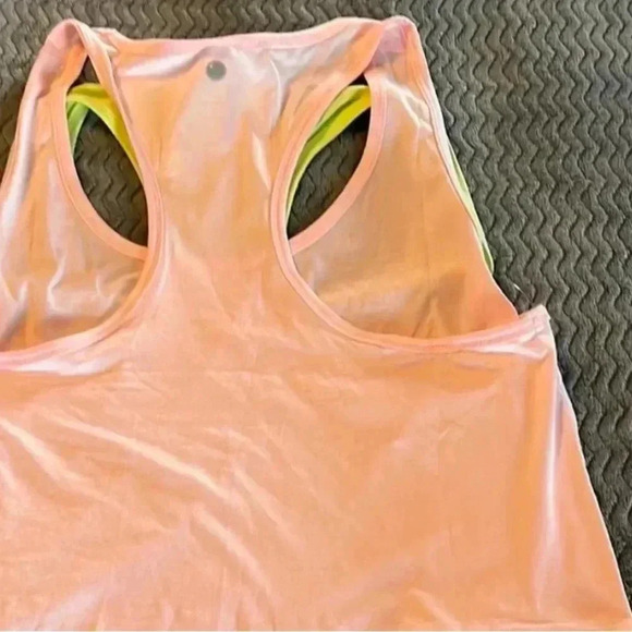 Forget Me Not Set of 2 XL Yogalicious Tank Tops (Tags were removed!) - Picture 8 of 13